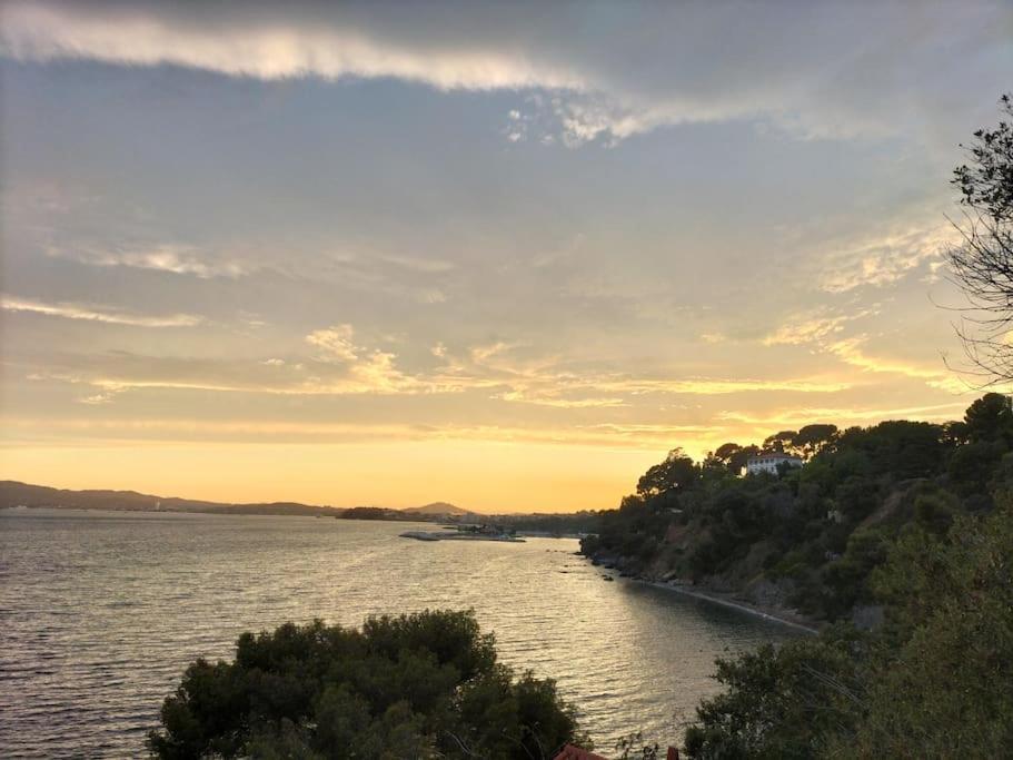 Appartement Agreable Pres De La Mer ! Toulon Buitenkant foto